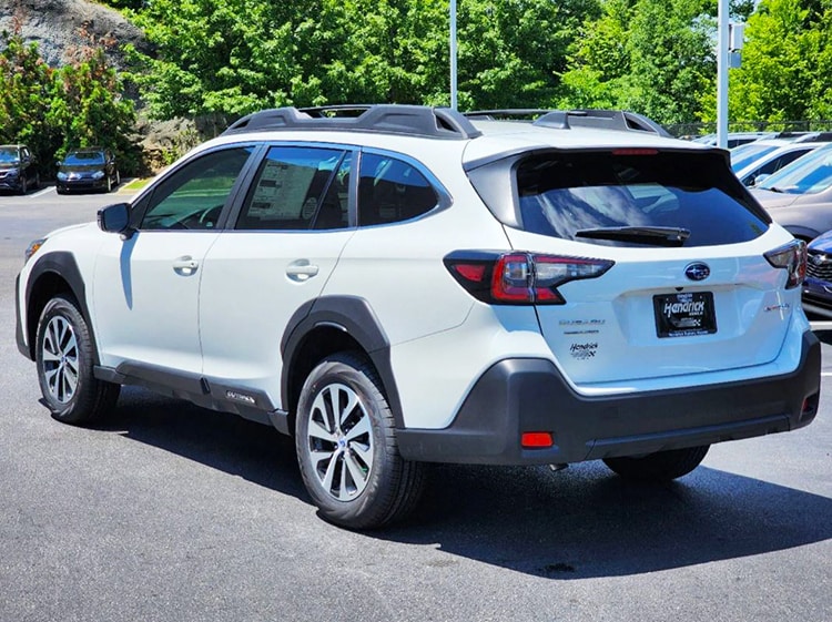 Subaru%20Outback%20Hendrick%20Cars.jpg