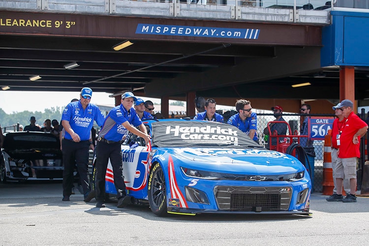 2023 Kyle Larson Michigan Hendrick Cars.jpg