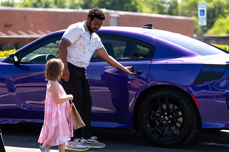Dodge%20Charger%20Hendrick%20Cars%20Family%20Car%202.jpg