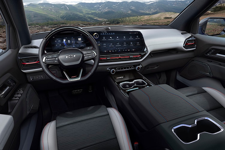 Silverado EV interior 5 blog.jpg