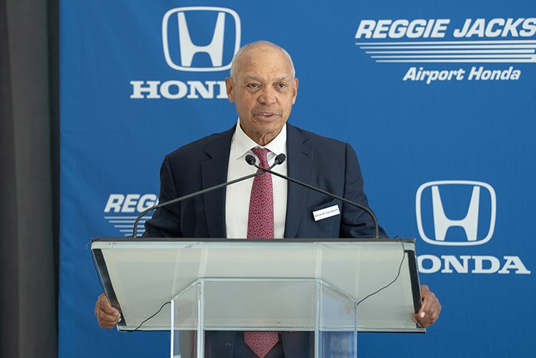 2022 Reggie Jackson 750px.jpg