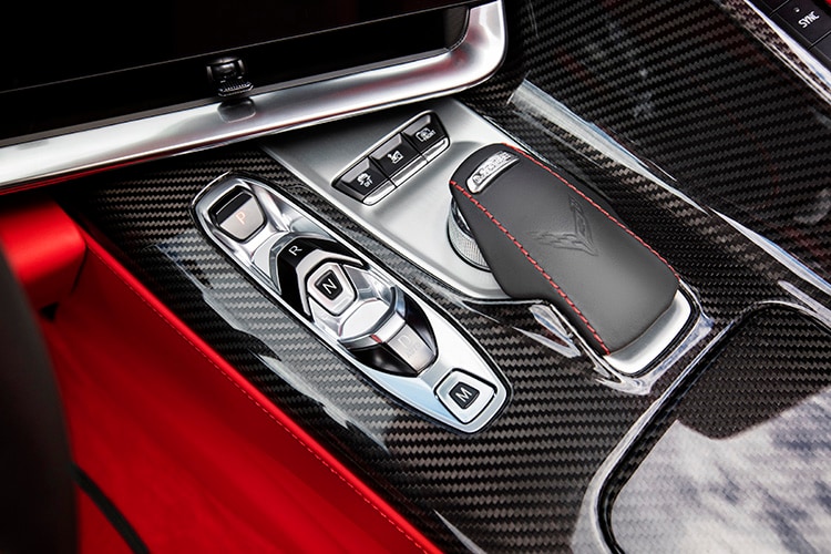 2023%20Chevrolet%20Corvette%20Z06%20Shifter.jpg